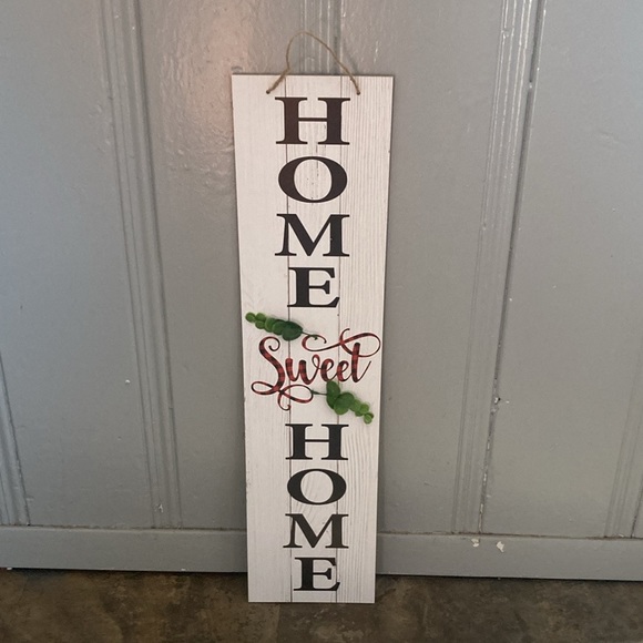 NWT Vertical HOME SWEET HOME Wooden Decoration Sign w/ Eucalyptus Accents - Picture 8 of 10